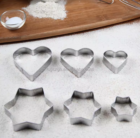 12PCS Durable Baking Molds Set
